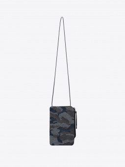 A2 camouflage | pouch for face mask & phone