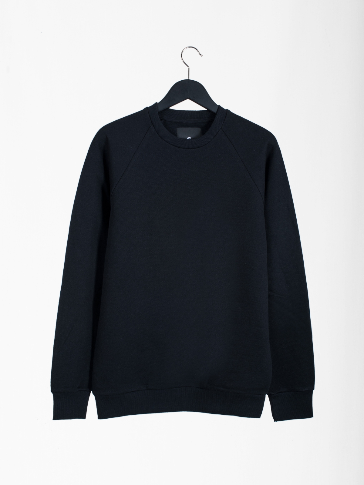 A2 basic raglan sweatshirt | black